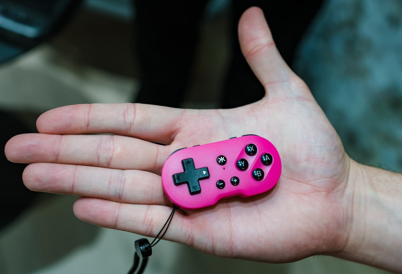 Pink ATOM controller from CRKD